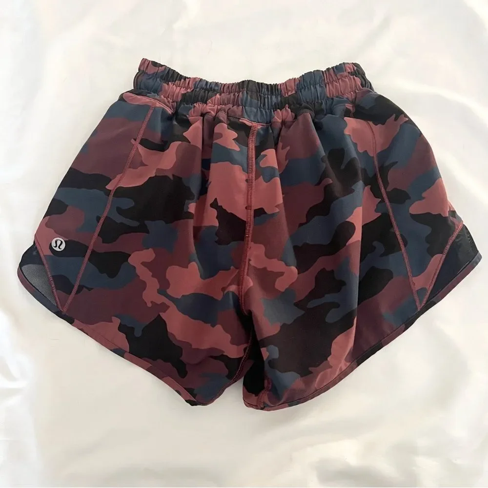 Lululemon Hotty Hot Low-Rise Lined Short 4